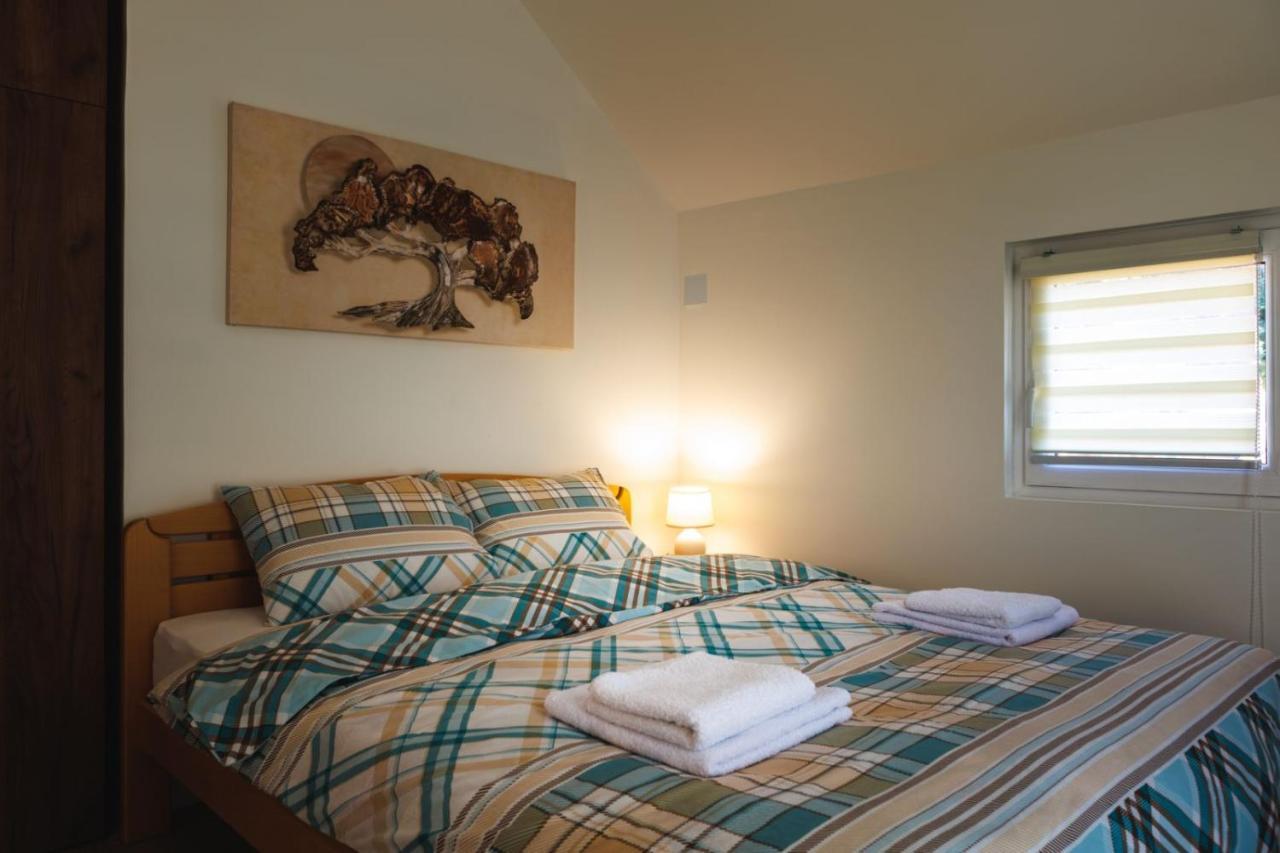 Apartmani Dordevic Golubac Eksteriør billede